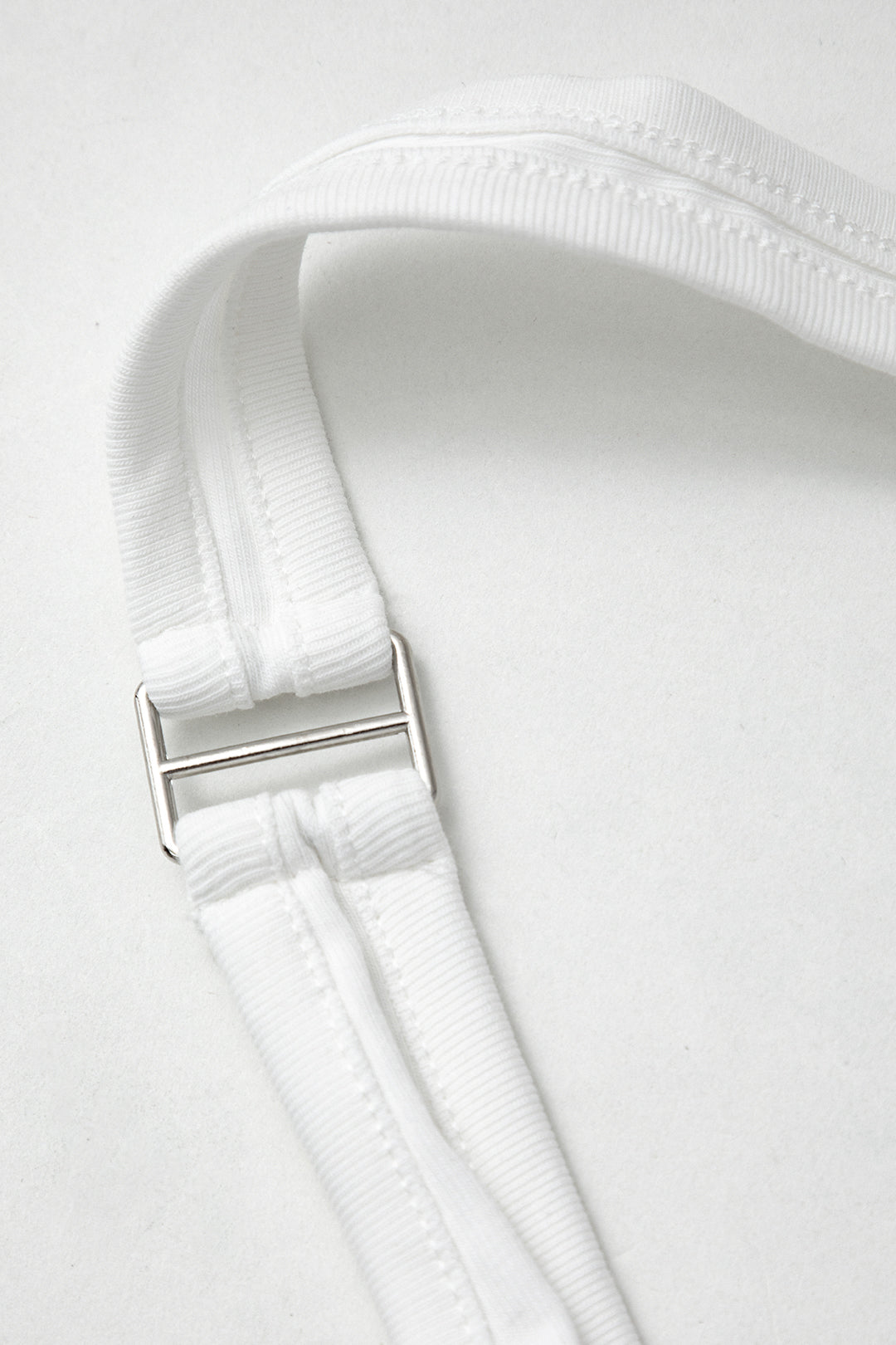 Chloé™ | Top Halter À Col Carré